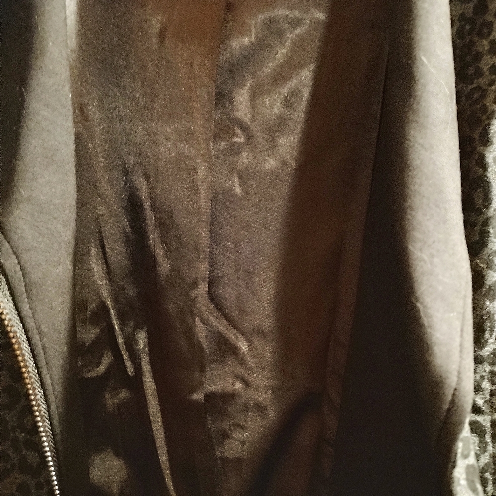 NWT Beautiful Bagatelle Women's Leopard Print Moto Jacket - Black and Gray - Picture 7 of 12